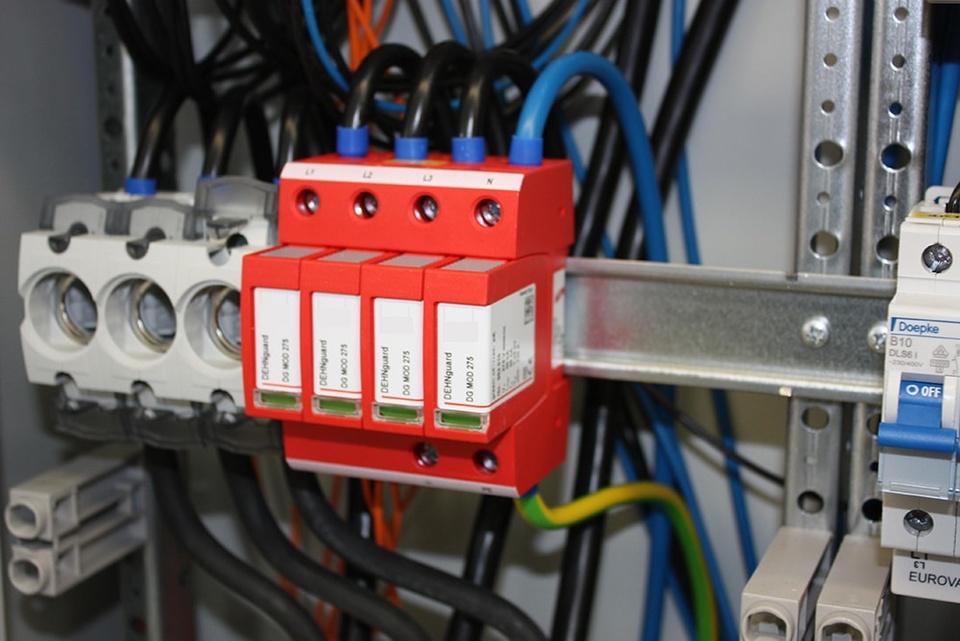 U berspannungsschutz bei TOGA-Elektro-GmbH in Sömmerda